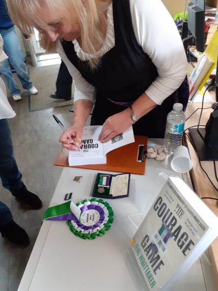 Jeni Whittaker signing a book at Lycée Dautet in La Rochelle